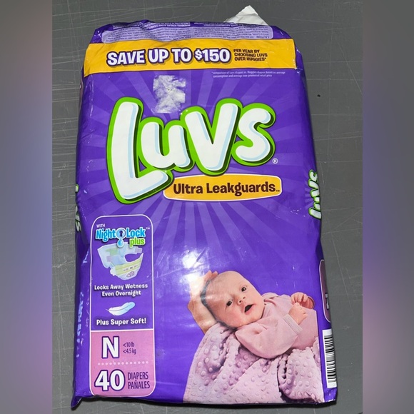 NIB Vintage Luvs Size Newborn Ultra Leakguards 40 Count Rare Monkey Print 2016 - Picture 1 of 10